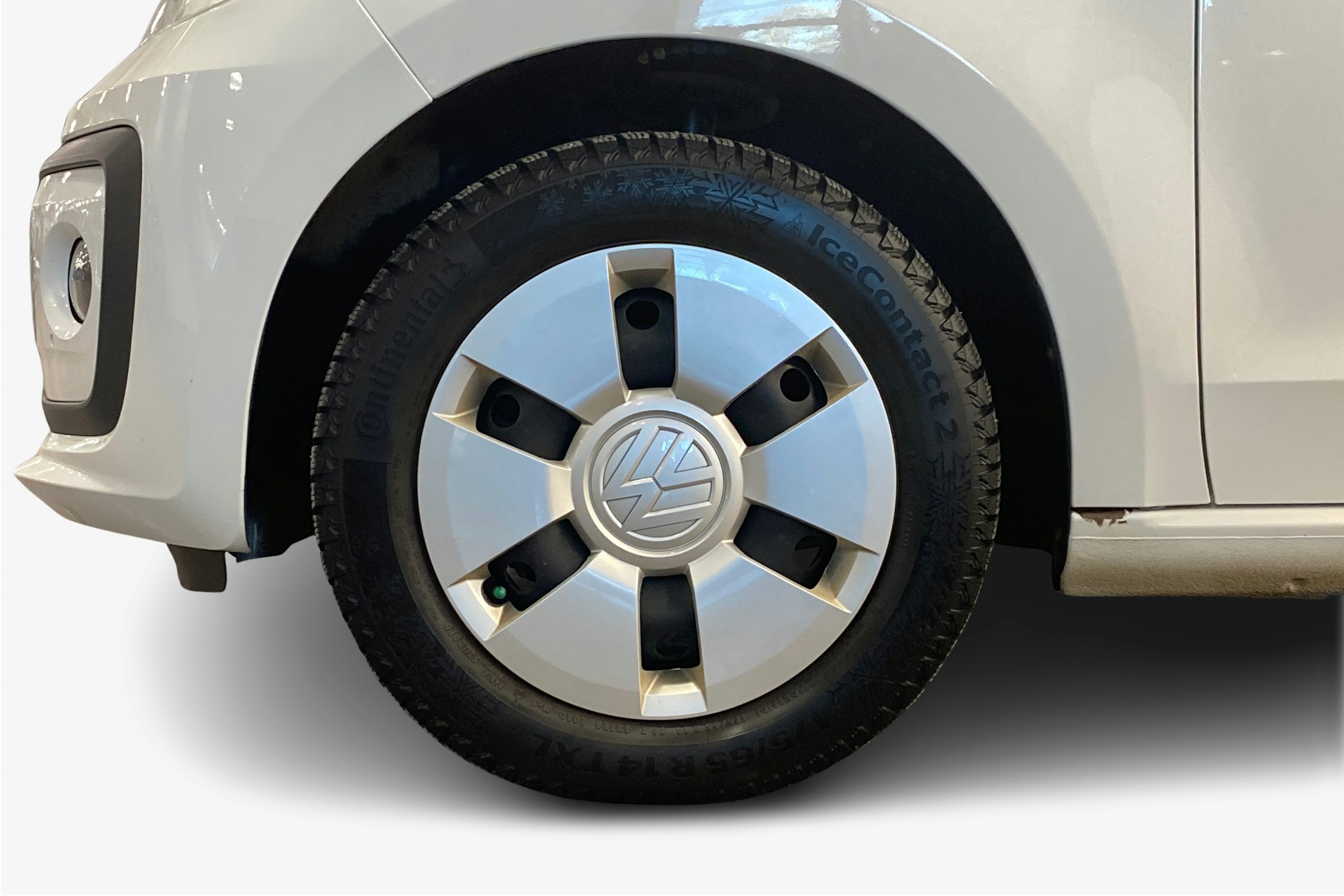 valkoinen Volkswagen up! 2019 kuva 11.