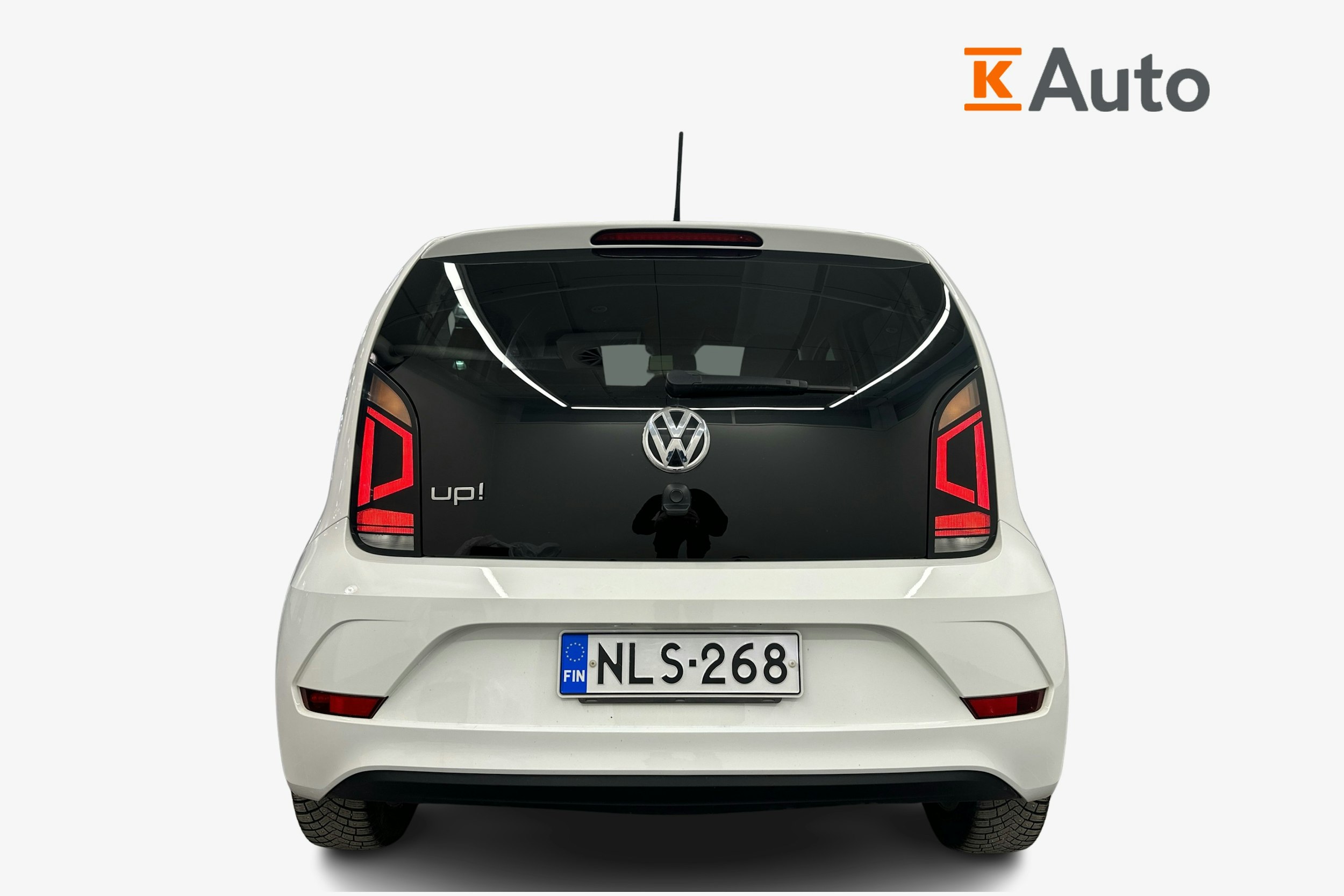 valkoinen Volkswagen up! 2019 kuva 3.