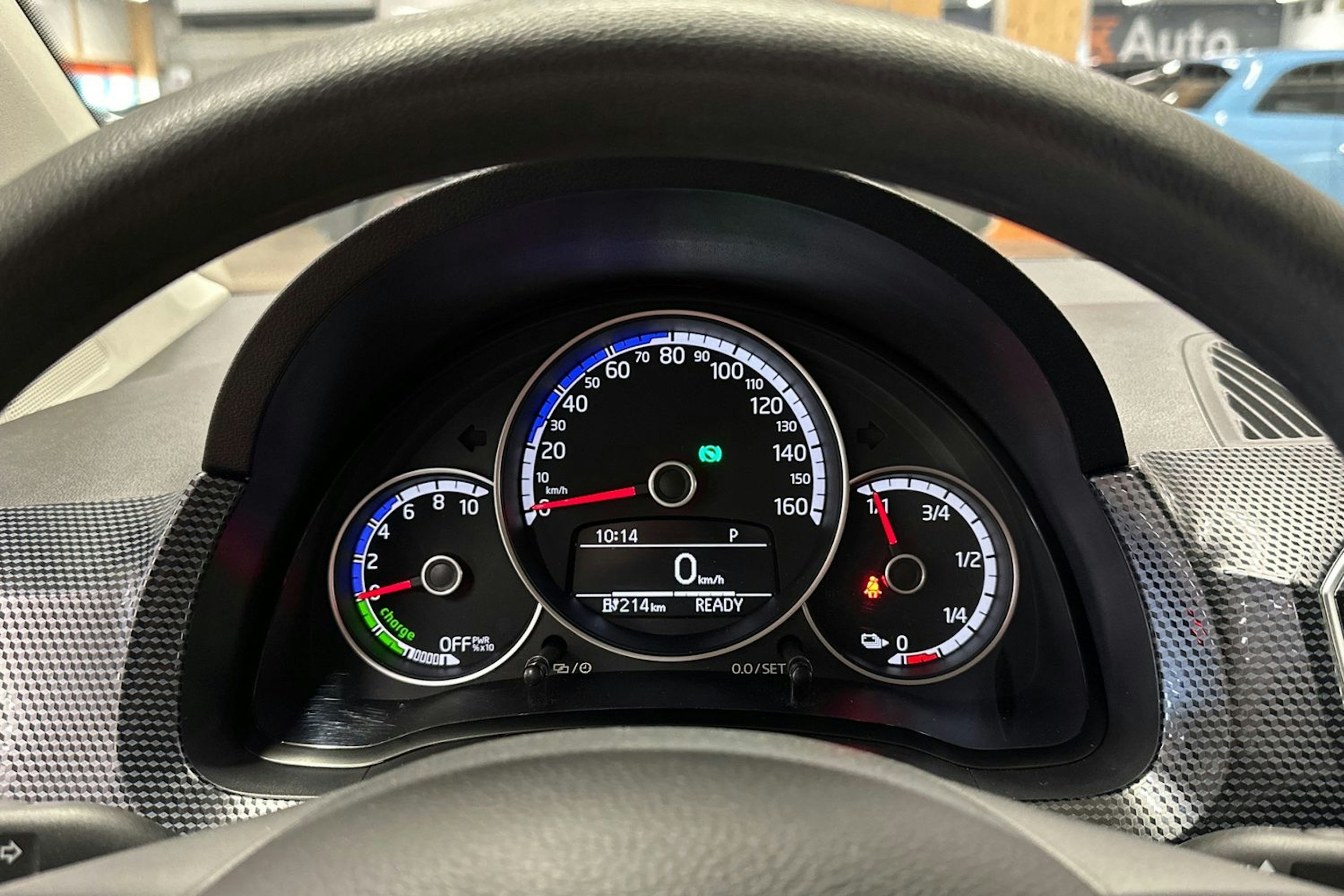 harmaa Volkswagen up! 2020 kuva 24.