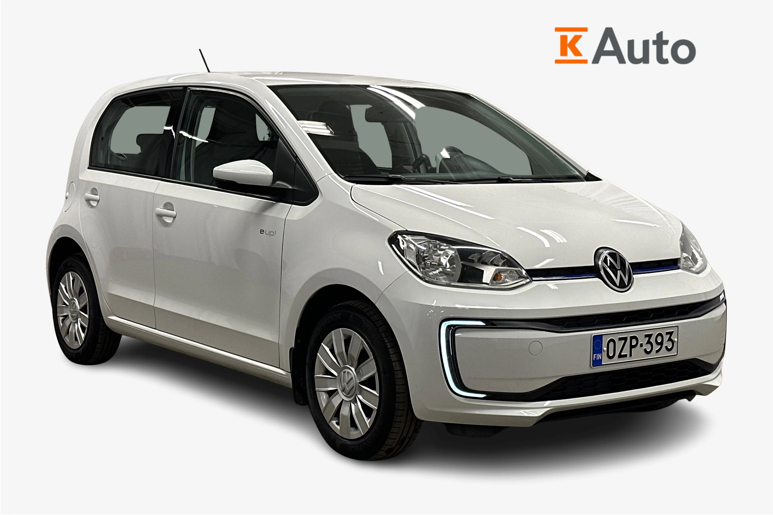 valkoinen Volkswagen up! 2020 kuva 1.