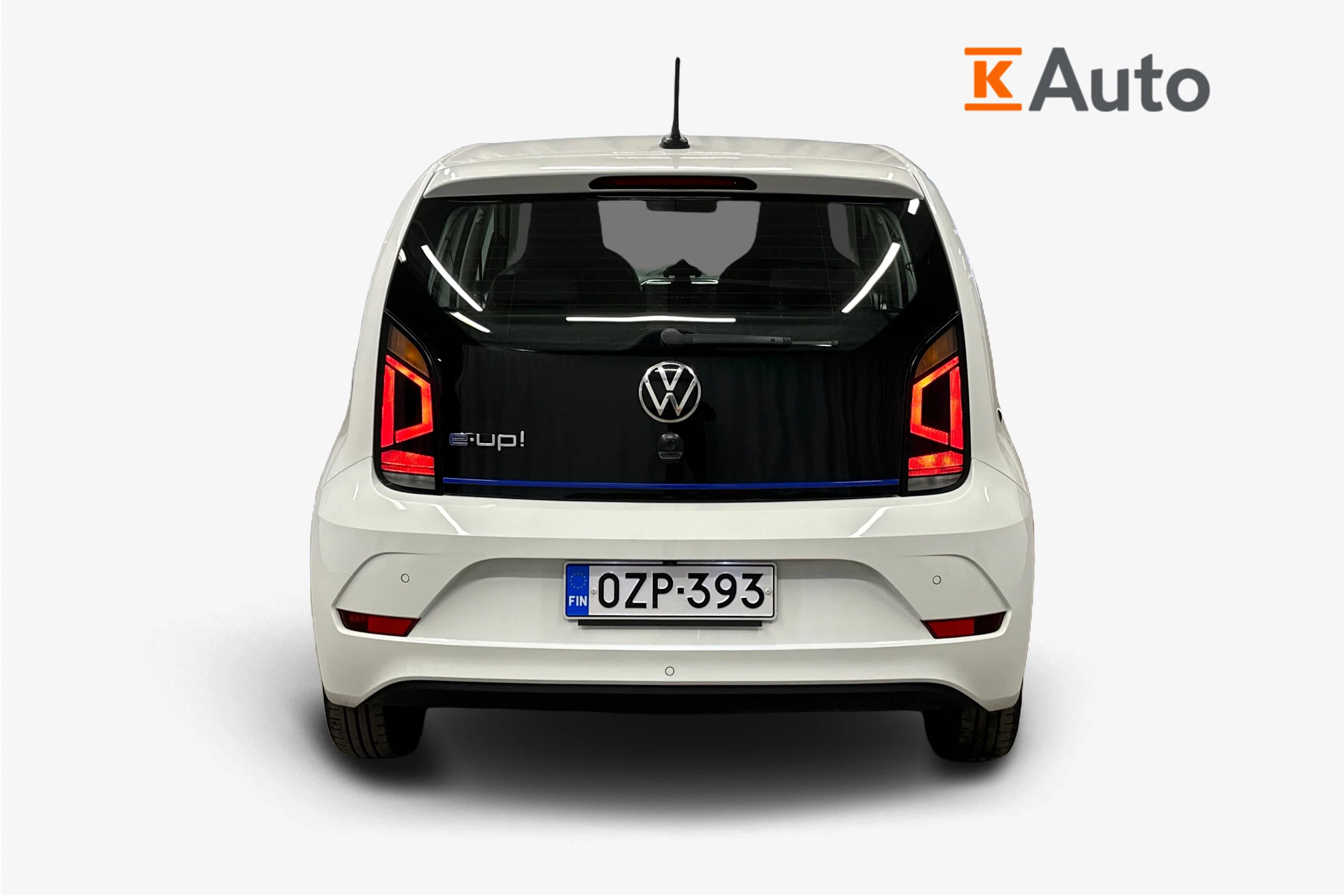 valkoinen Volkswagen up! 2020 kuva 3.