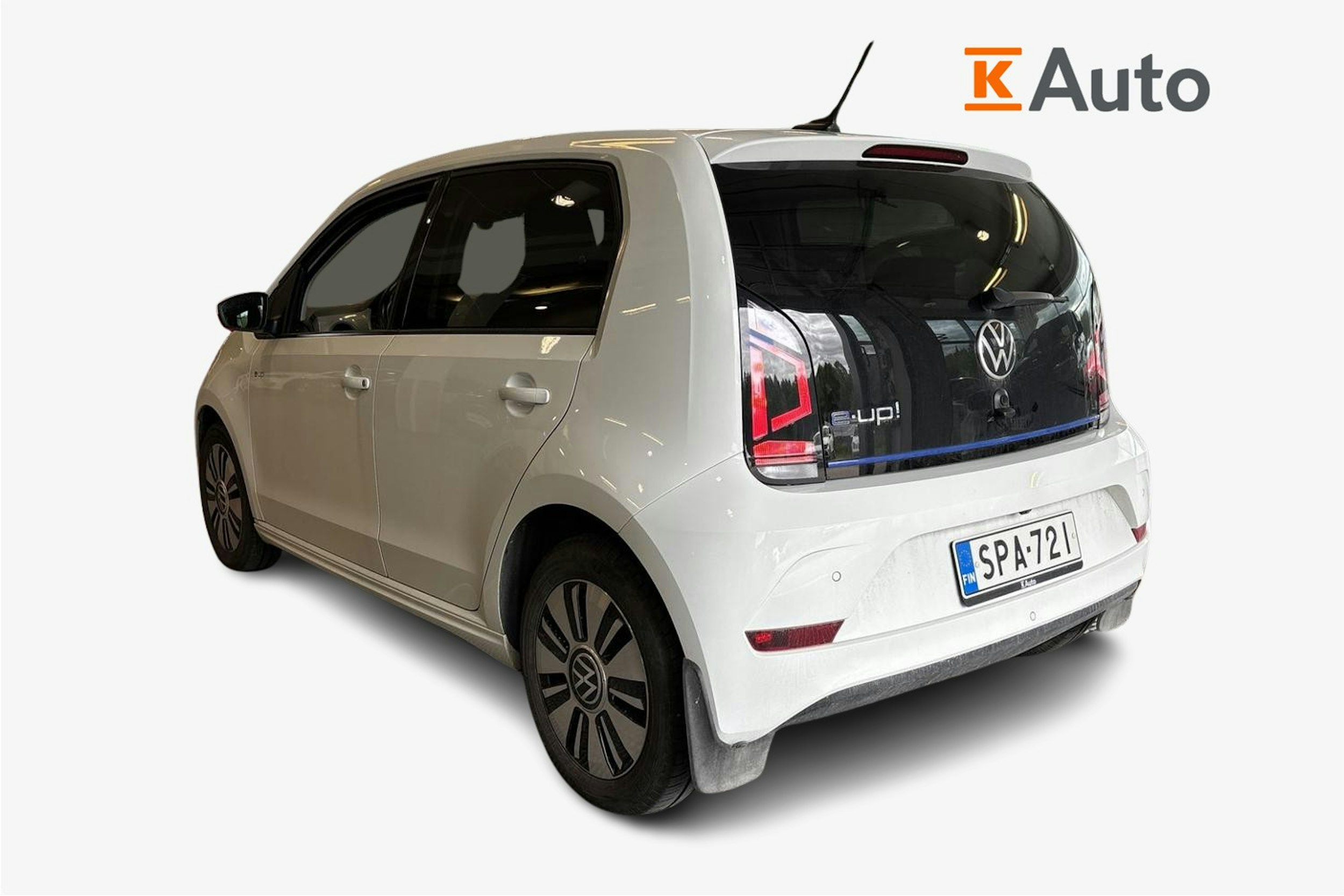 valkoinen Volkswagen up! 2020 kuva 2.