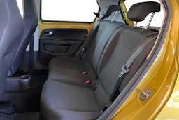 Keltainen Volkswagen up! 2020 kuva 10.
