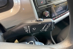 Keltainen Volkswagen up! 2020 kuva 18.