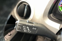 musta Volkswagen up! 2020 kuva 19.