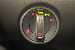 musta Volkswagen up! 2020 kuva 20.