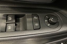 musta Volkswagen up! 2020 kuva 29.