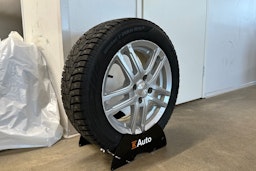 Valkoinen Volkswagen up! 2021 kuva 13.