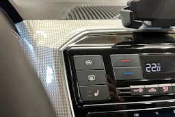 Valkoinen Volkswagen up! 2021 kuva 18.