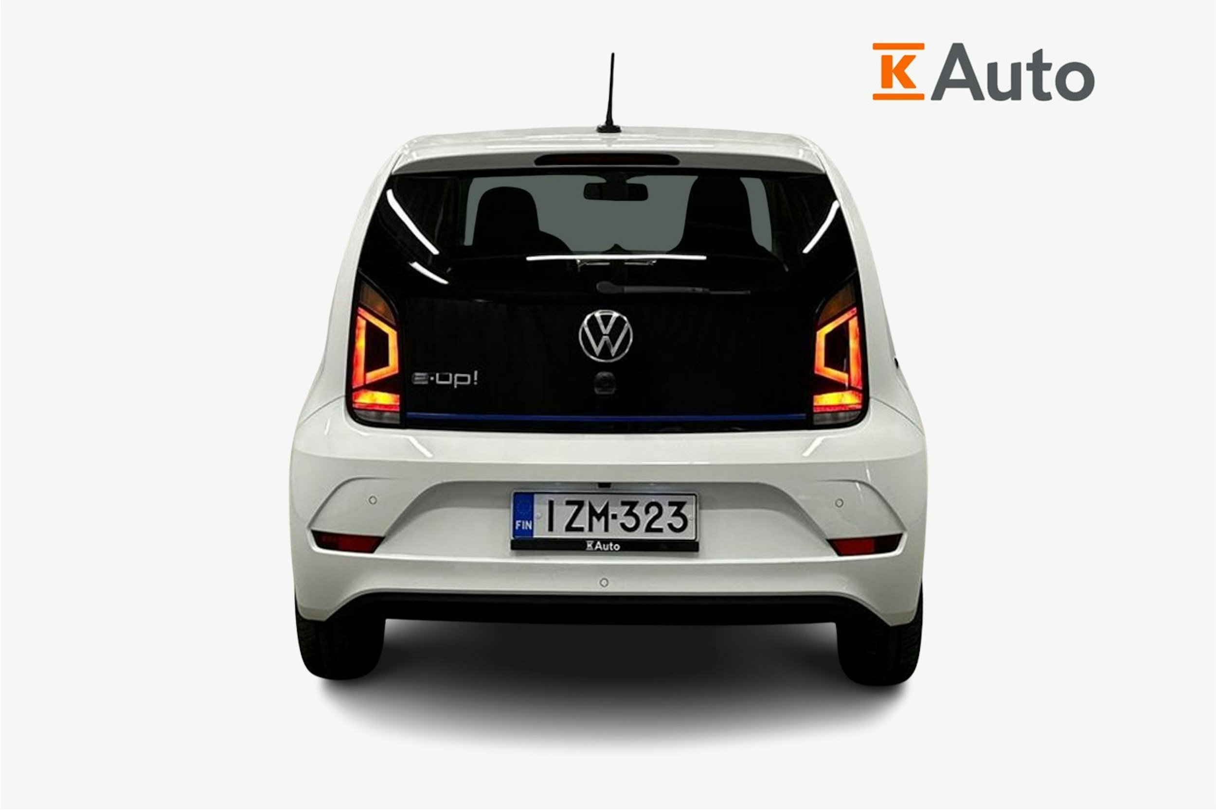 valkoinen Volkswagen up! 2021 kuva 3.