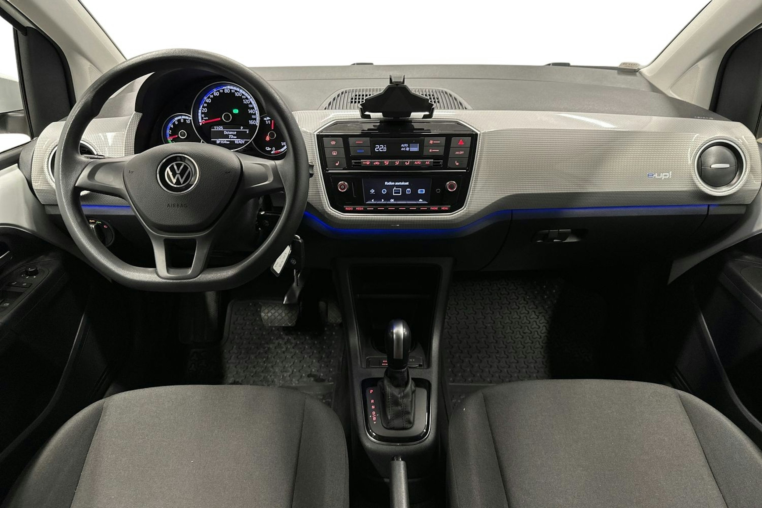 valkoinen Volkswagen up! 2021 kuva 9.