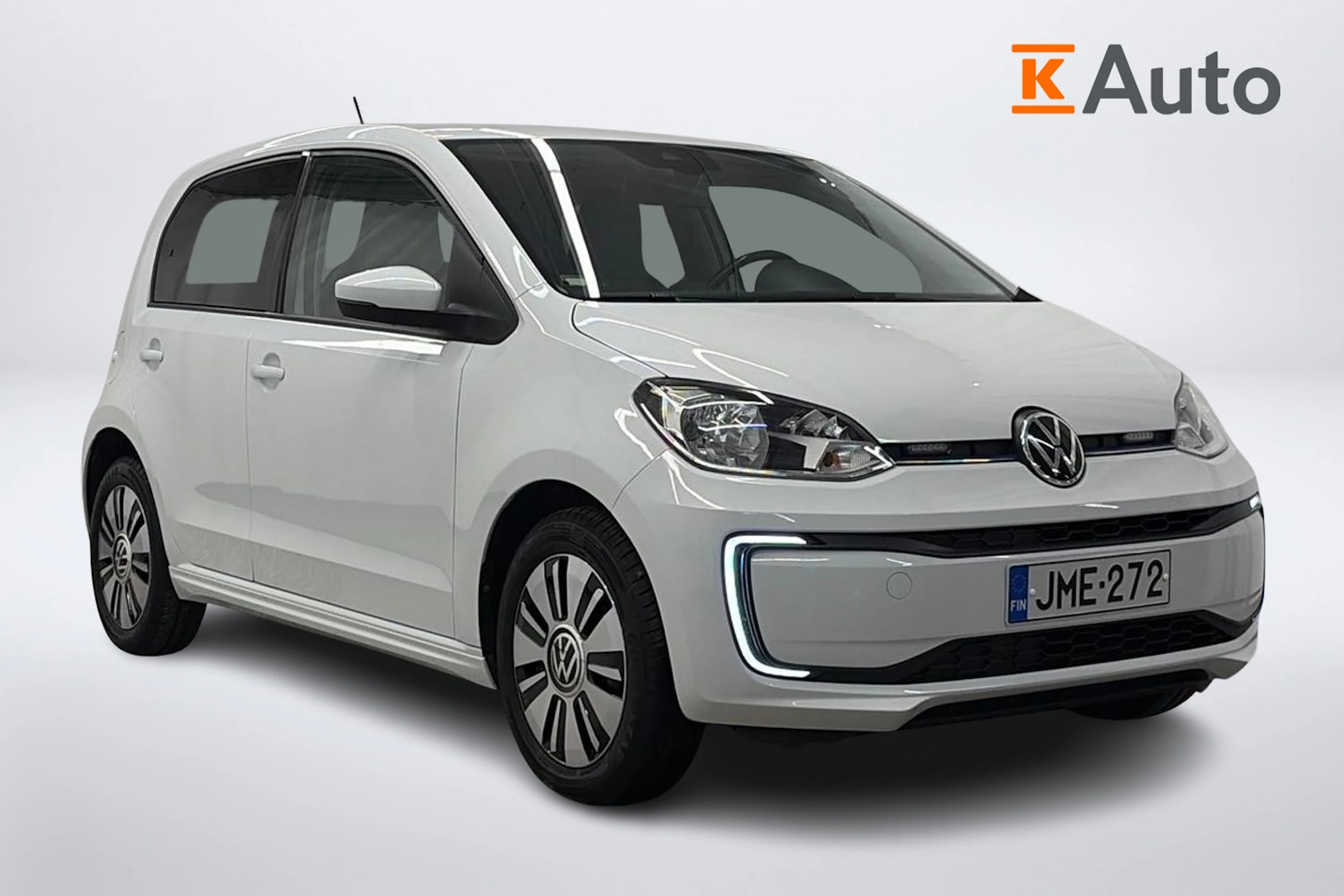 valkoinen Volkswagen up! 2021 kuva 1.