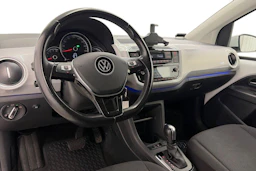 valkoinen Volkswagen up! 2021 kuva 8.