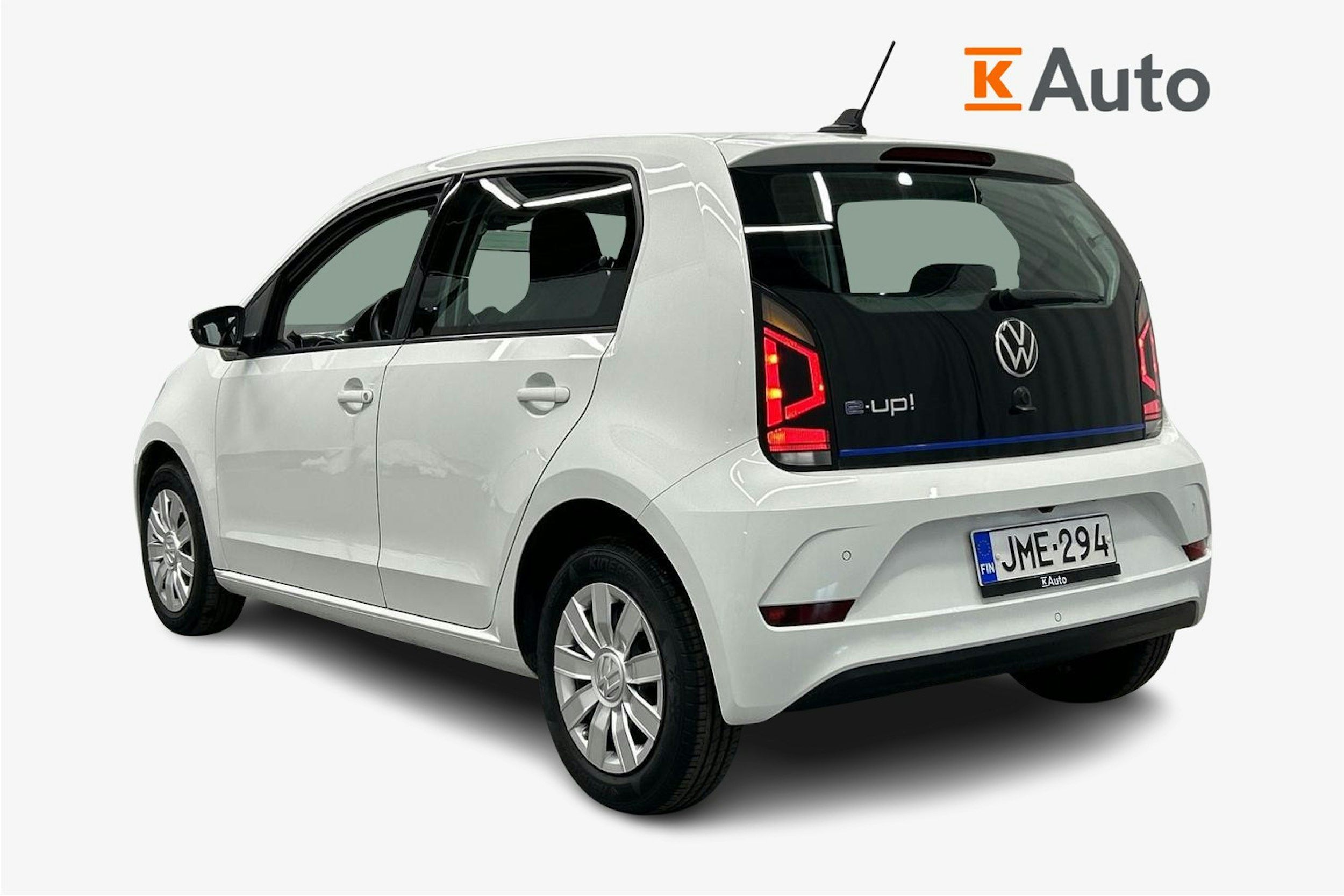 valkoinen Volkswagen up! 2021 kuva 2.