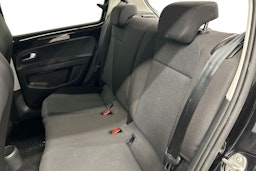 musta Volkswagen up! 2021 kuva 10.