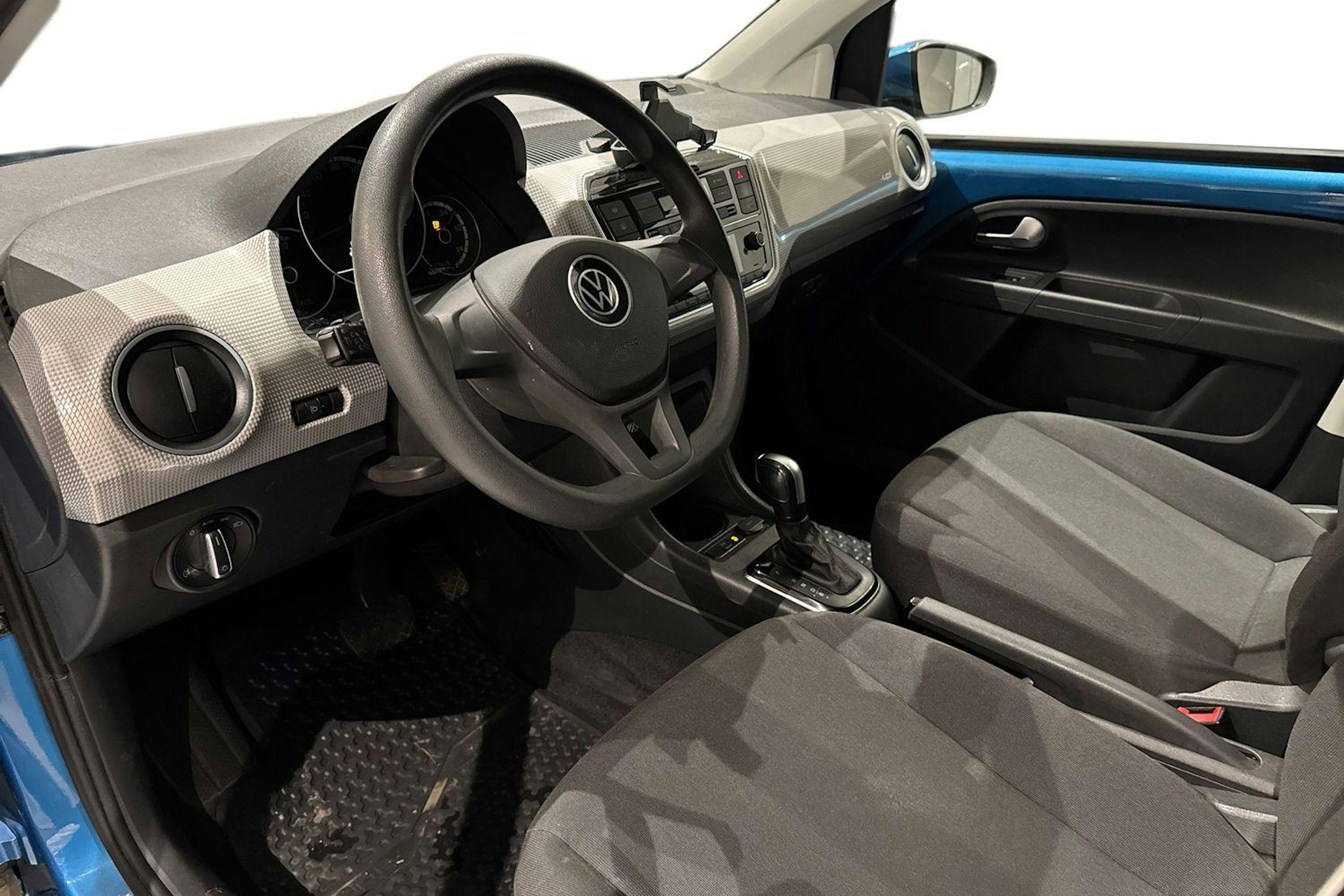 met. sininen Volkswagen up! 2022 kuva 3.