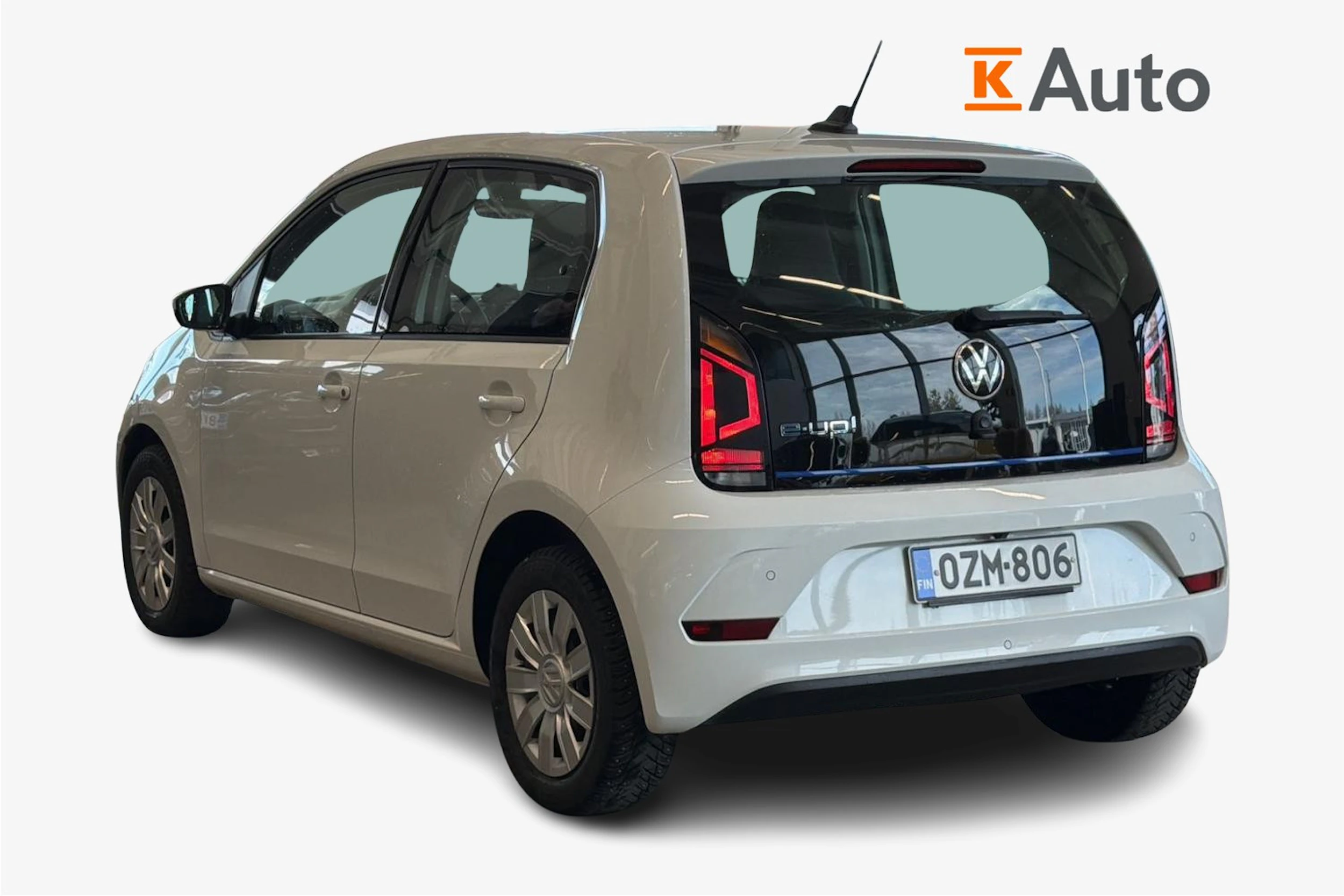 valkoinen Volkswagen up! 2022 kuva 2.