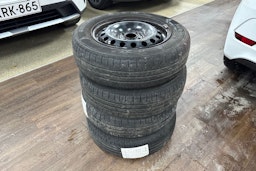 Valkoinen Volkswagen up! 2023 kuva 24.