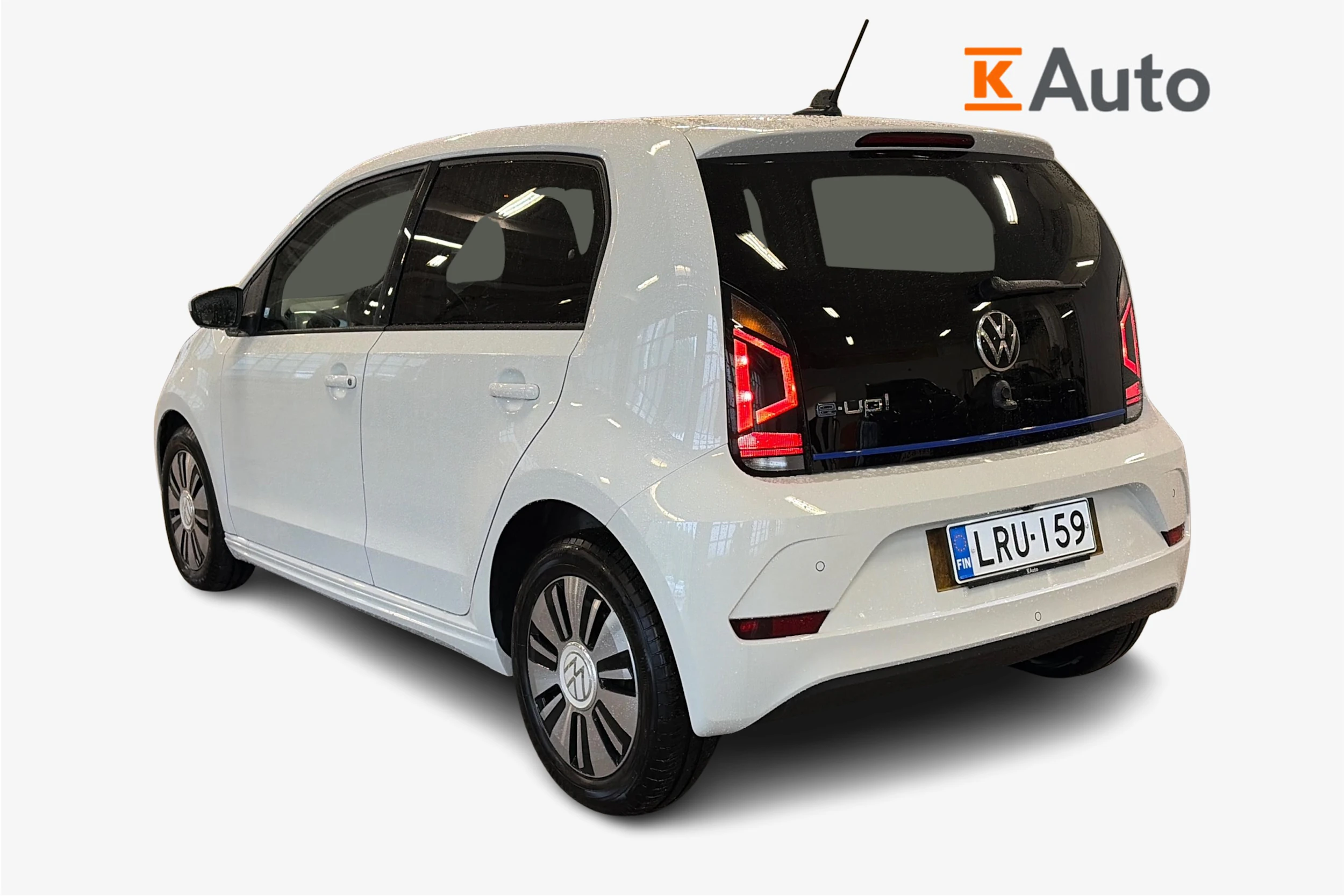 valkoinen Volkswagen up! 2023 kuva 2.