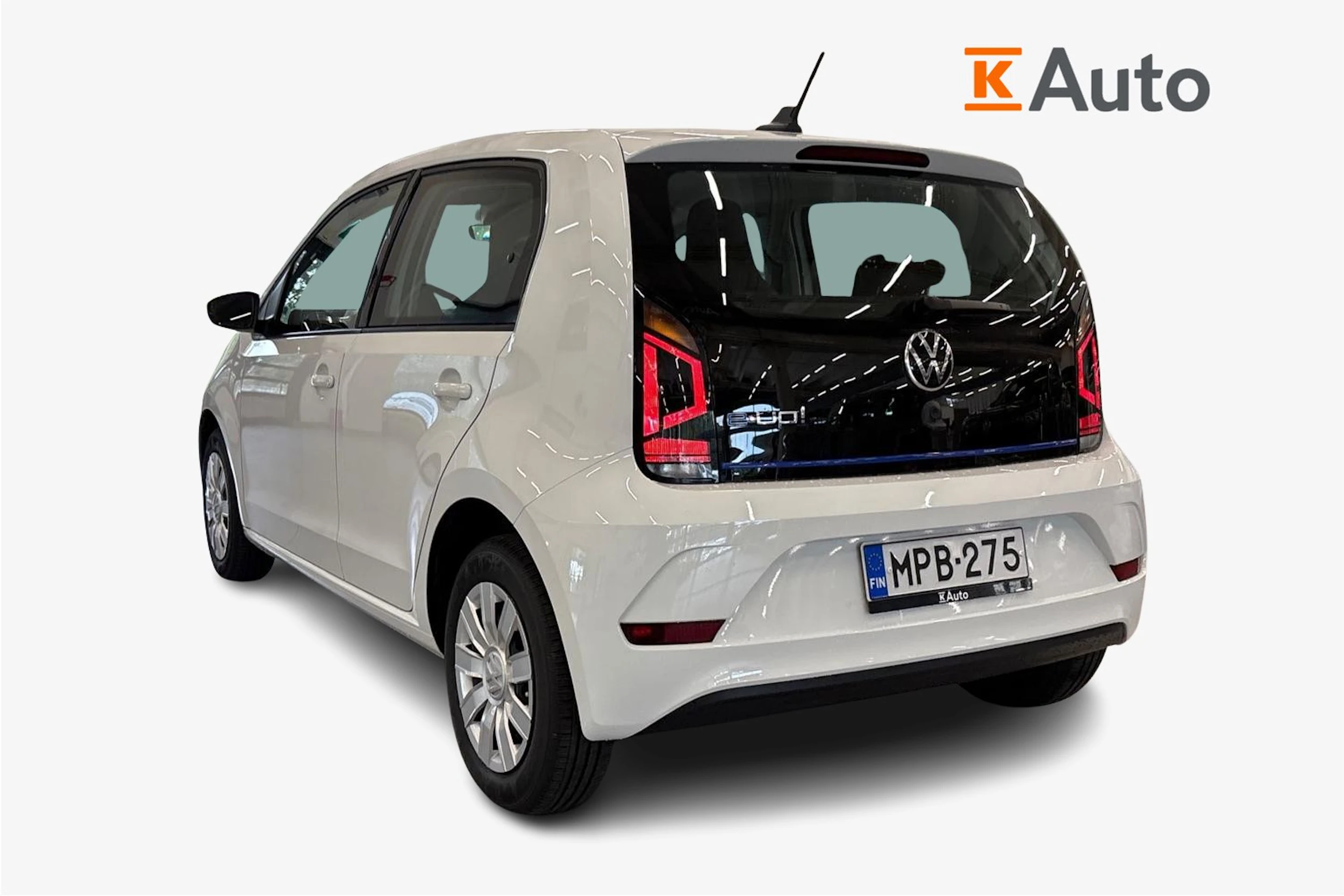 valkoinen Volkswagen up! 2023 kuva 2.