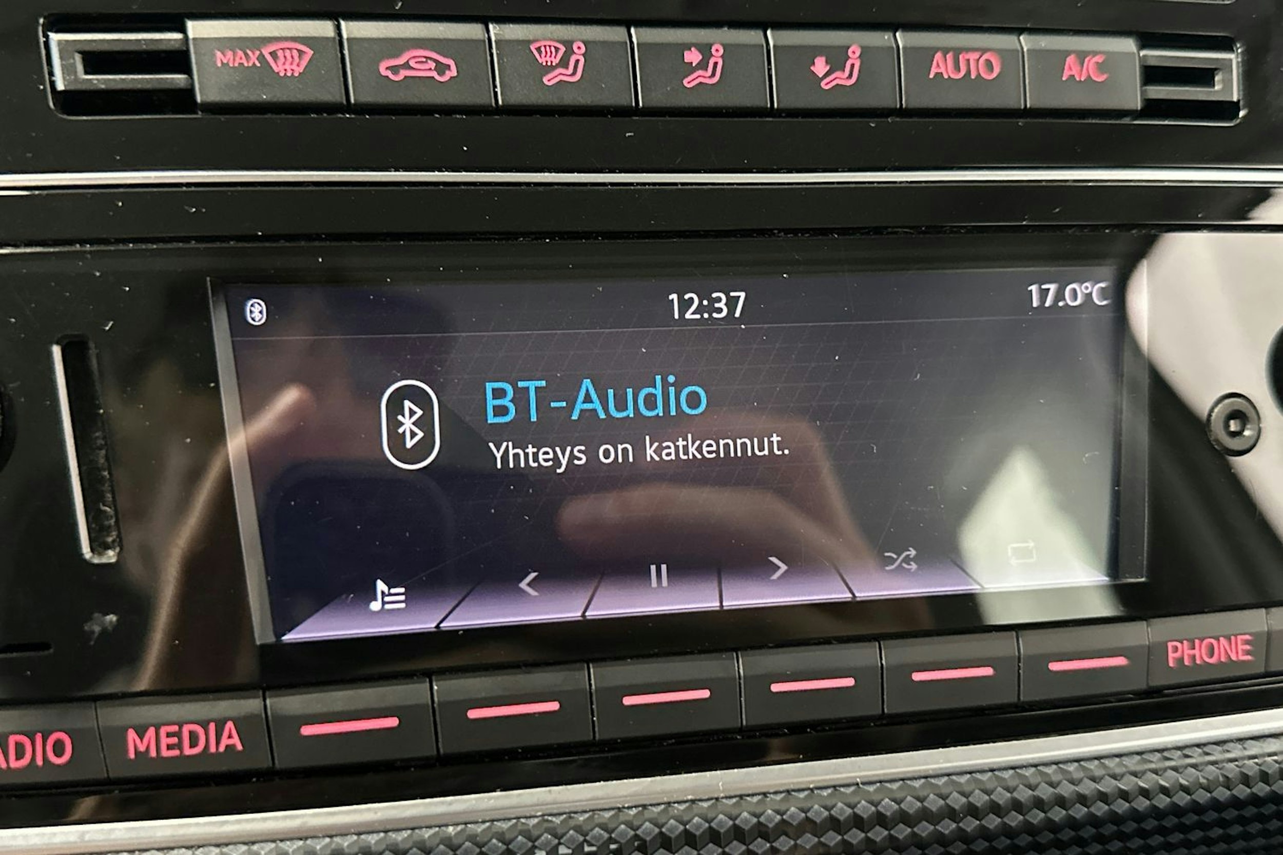 harmaa Volkswagen up! 2023 kuva 21.