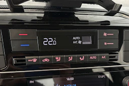 harmaa Volkswagen up! 2023 kuva 21.