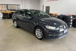 Harmaa Volkswagen Golf 2017 kuva 5.