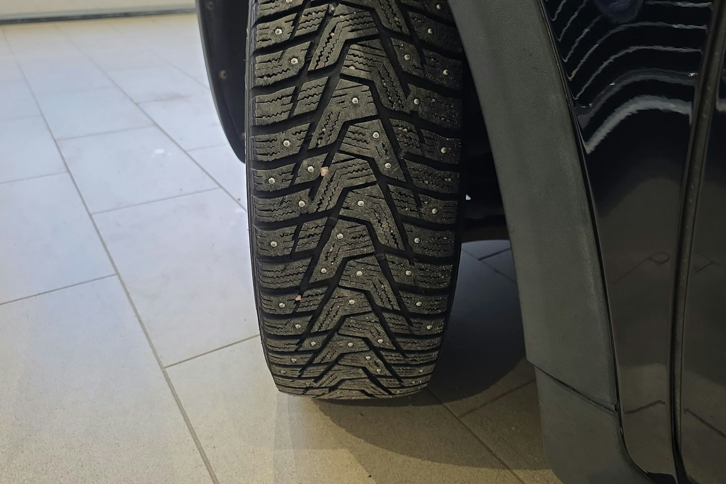 musta Volvo C30 2010 kuva 13.