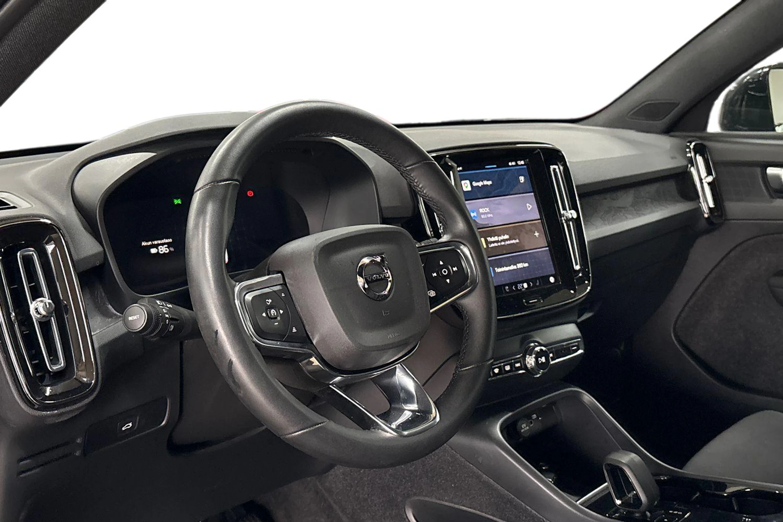 Musta Volvo C40 2023 kuva 6.