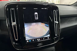 Musta Volvo C40 2023 kuva 14.