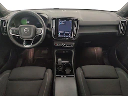 musta Volvo C40 2022 kuva 7.