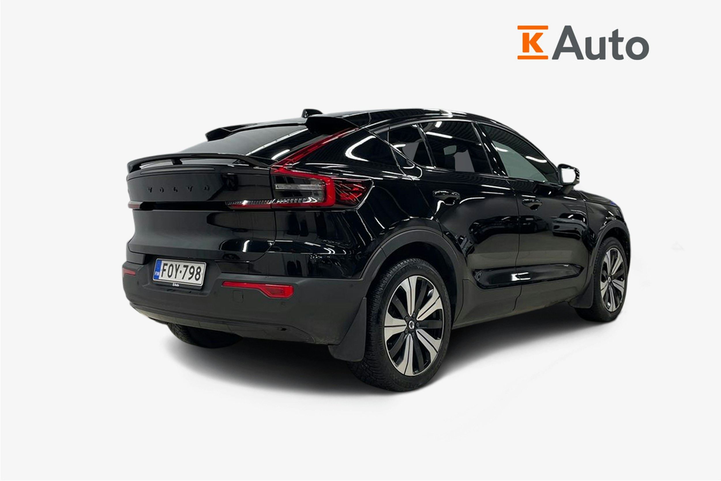 musta Volvo C40 2022 kuva 2.