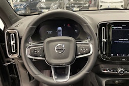 musta Volvo C40 2022 kuva 11.