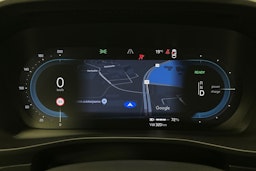harmaa Volvo C40 2022 kuva 19.