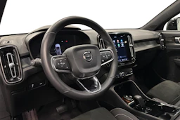 harmaa Volvo C40 2022 kuva 8.
