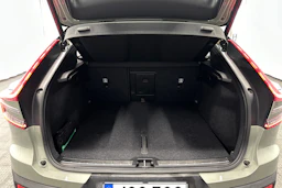 harmaa Volvo C40 2022 kuva 38.