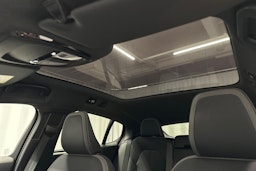 hopea Volvo C40 2022 kuva 31.