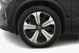 musta Volvo C40 2022 kuva 11.