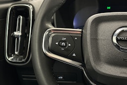 musta Volvo C40 2022 kuva 20.