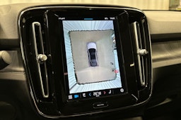 musta Volvo C40 2022 kuva 25.