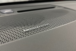 musta Volvo C40 2022 kuva 31.