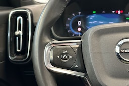 musta Volvo C40 2023 kuva 13.