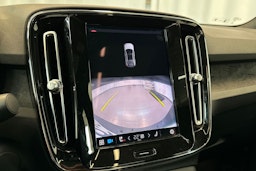 musta Volvo C40 2023 kuva 15.