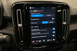 sininen Volvo C40 2022 kuva 24.