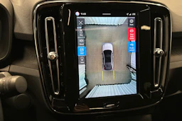 sininen Volvo C40 2022 kuva 28.