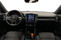 vihreä Volvo C40 2022 kuva 9.