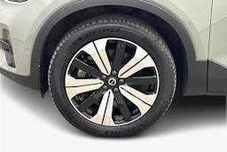 vihreä Volvo C40 2022 kuva 11.