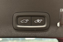 vihreä Volvo C40 2022 kuva 15.