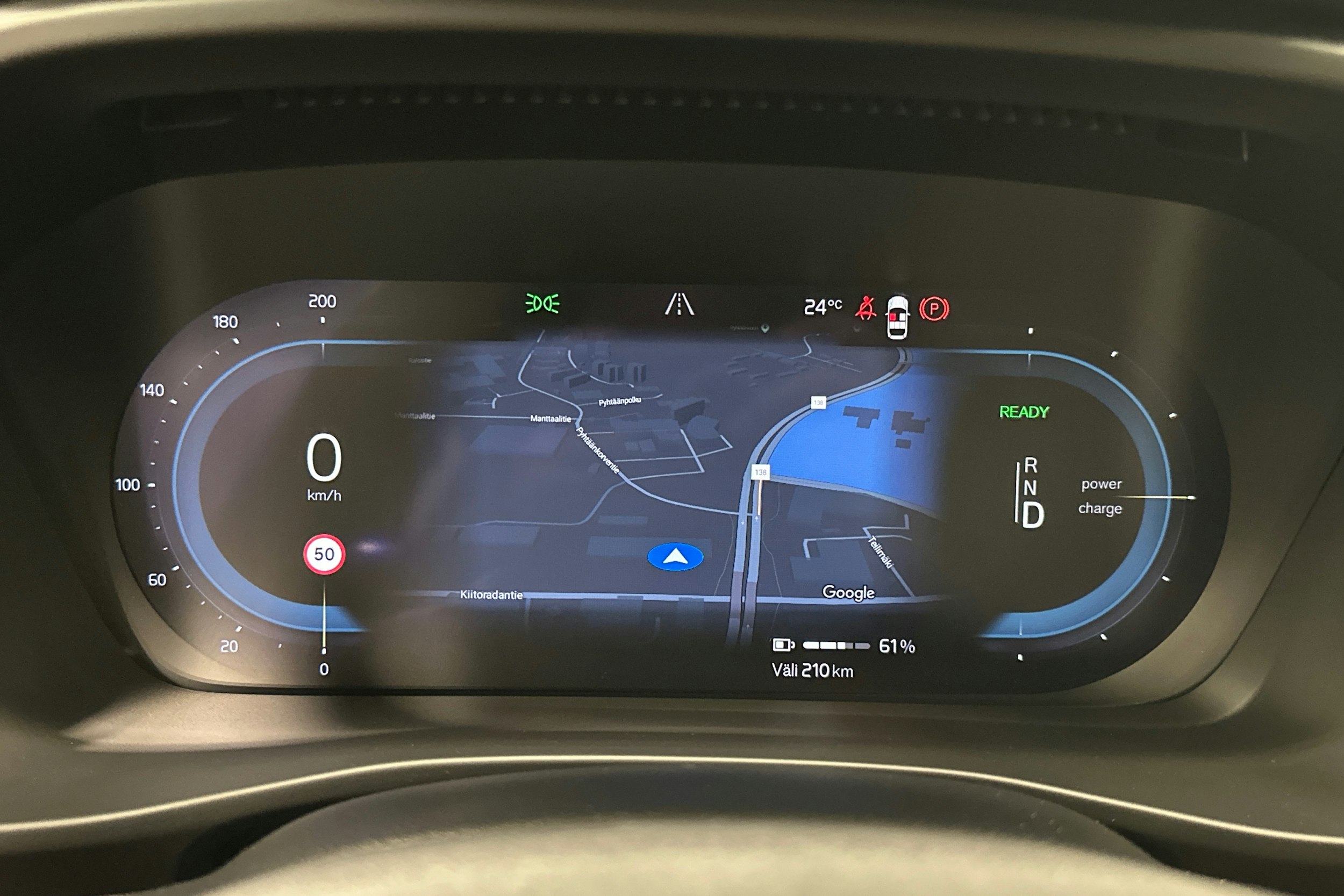 vihreä Volvo C40 2022 kuva 22.