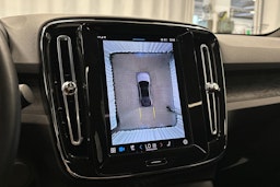 vihreä Volvo C40 2022 kuva 32.